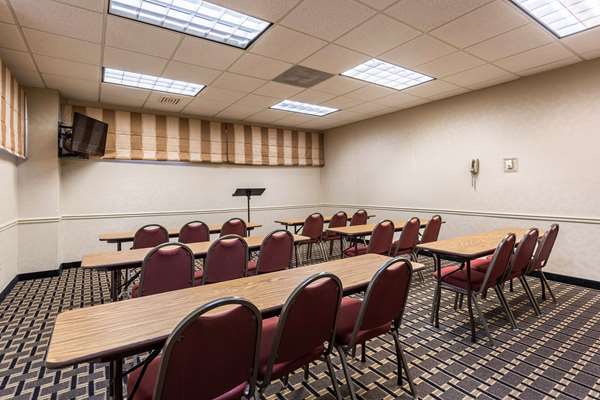  - Quality Inn North Tupelo - I-22, Exit 86