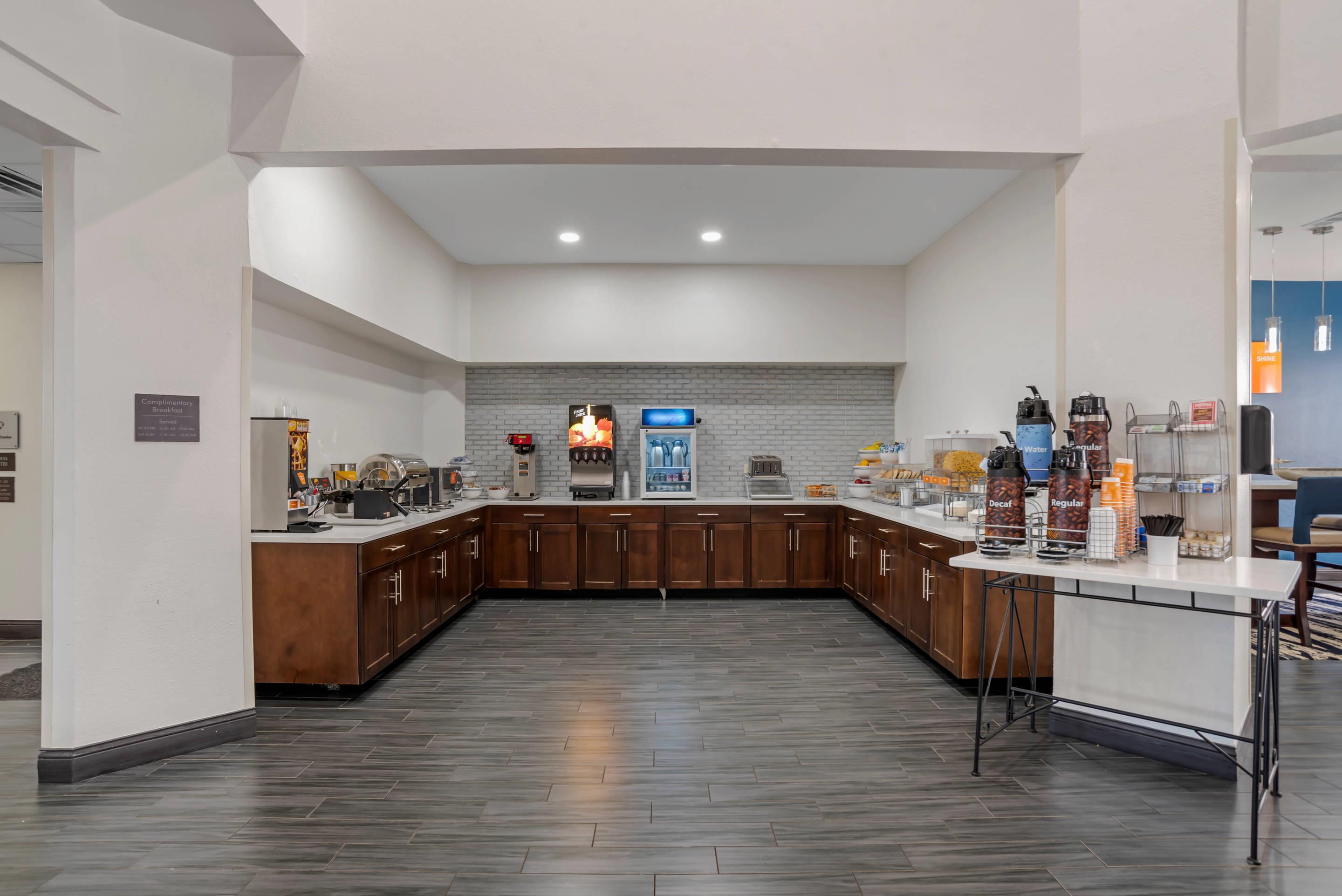 Breakfast area