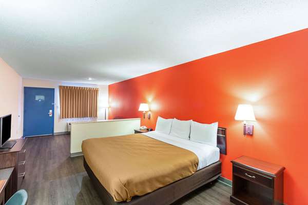 Suite - Econo Lodge Laurel - I-59, Exit 95