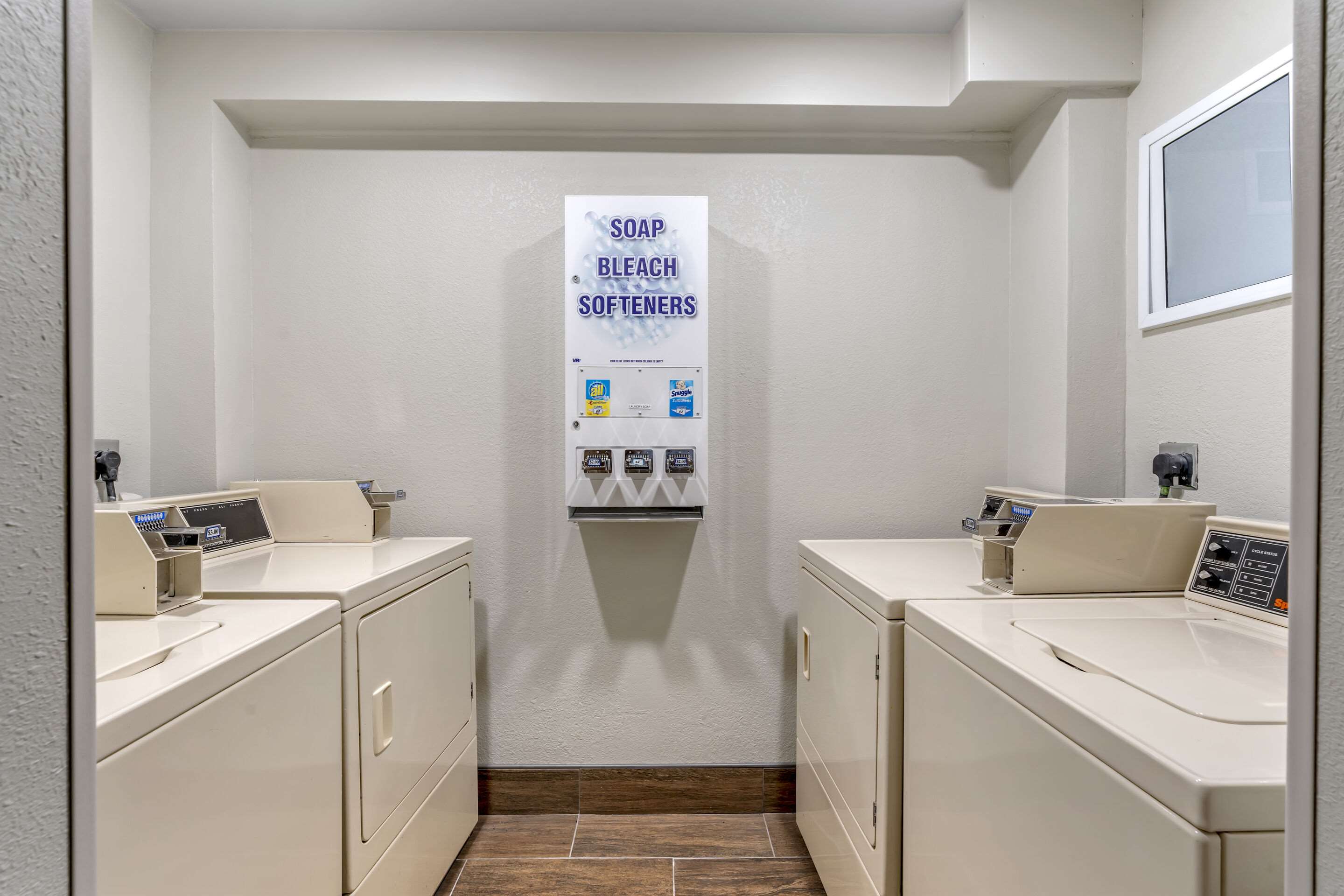 Guest laundry facilities | Quality Inn