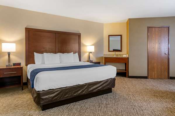 Suite - Comfort Inn Downtown Bozeman - I-90, Exit 306