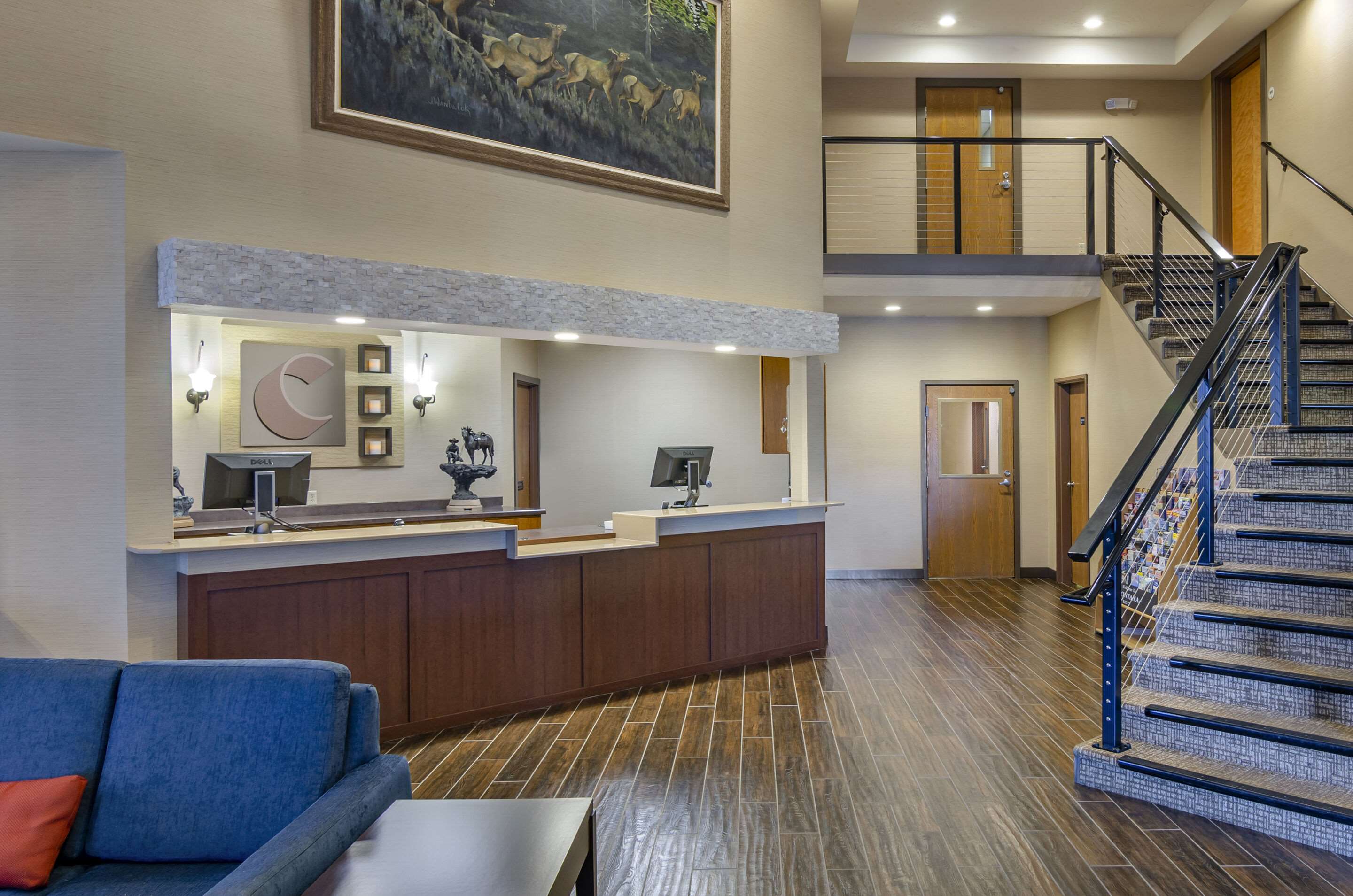 Front desk | Comfort Inn Bozeman near University