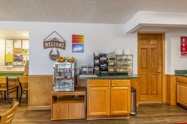 Amenities - Econo Lodge Miles City