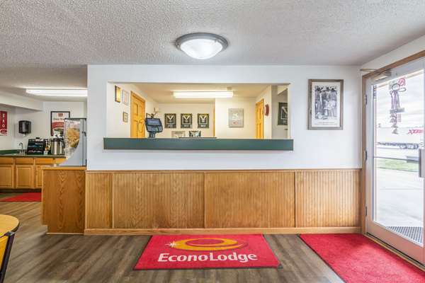  - Econo Lodge Miles City