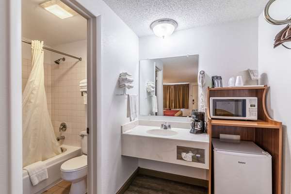  - Econo Lodge Miles City
