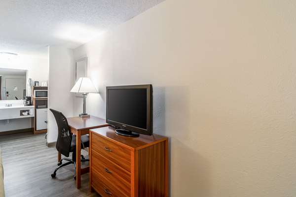  - Econo Lodge Miles City