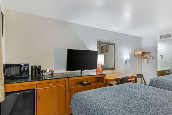  - Econo Lodge Missoula Airport - I-90, Exit 101