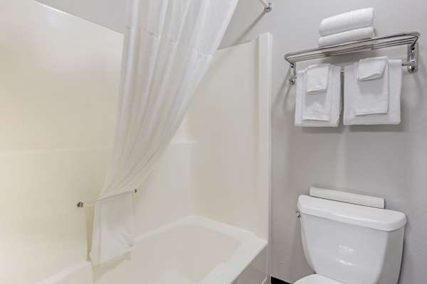  - Econo Lodge Missoula Airport - I-90, Exit 101