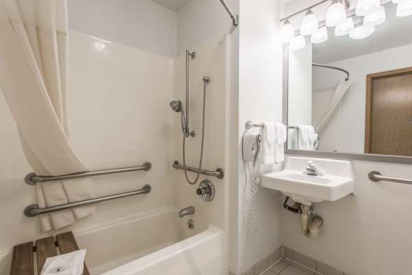  - Quality Inn Bozeman Area Belgrade - I-90, Exit 298