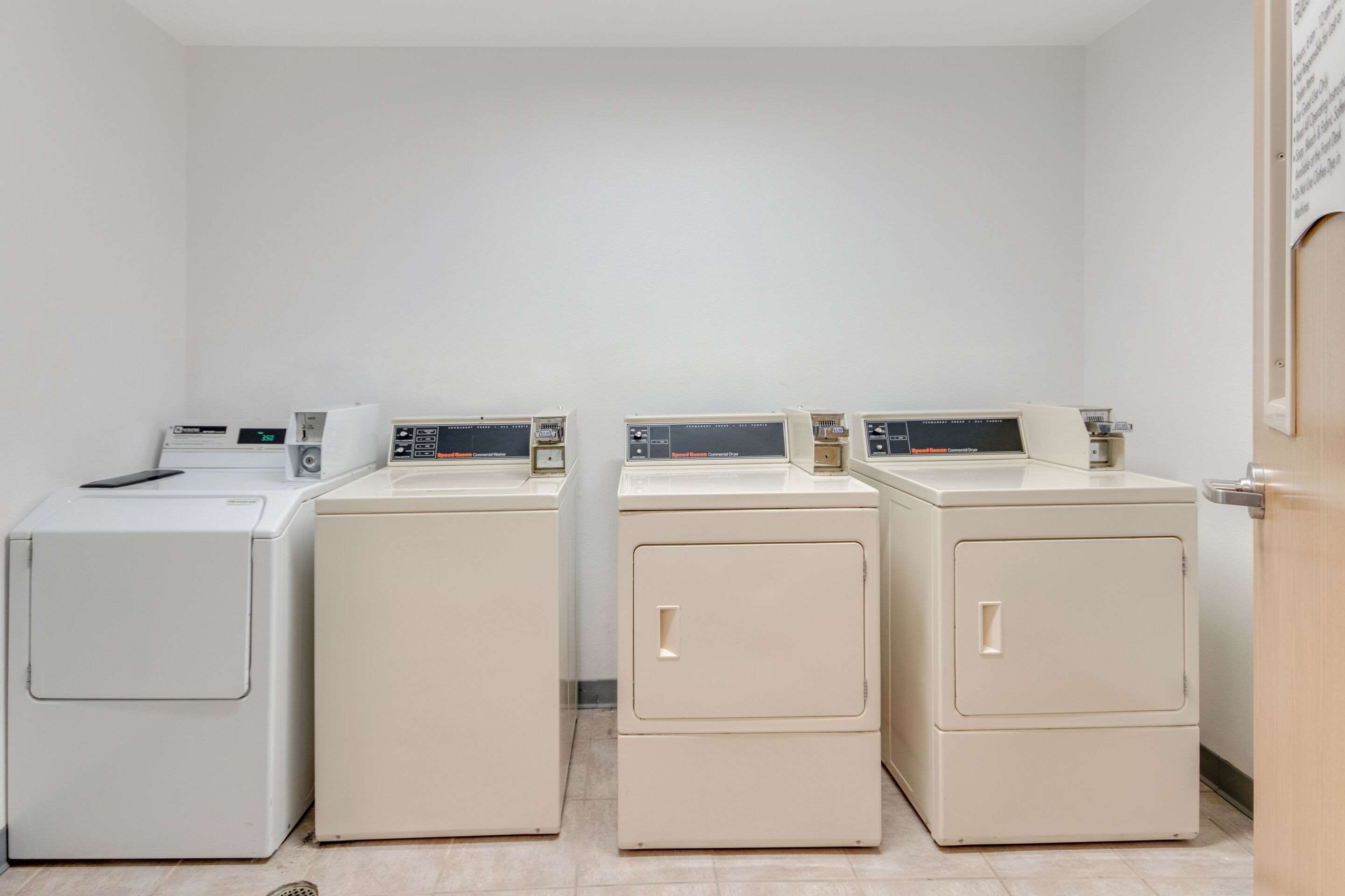 Guest laundry facilities | Quality Inn Belgrade - Bozeman Yellowstone Airport