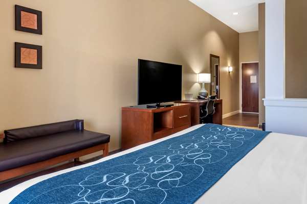 Suite - Comfort Suites Bozeman - I-90, Exit 305