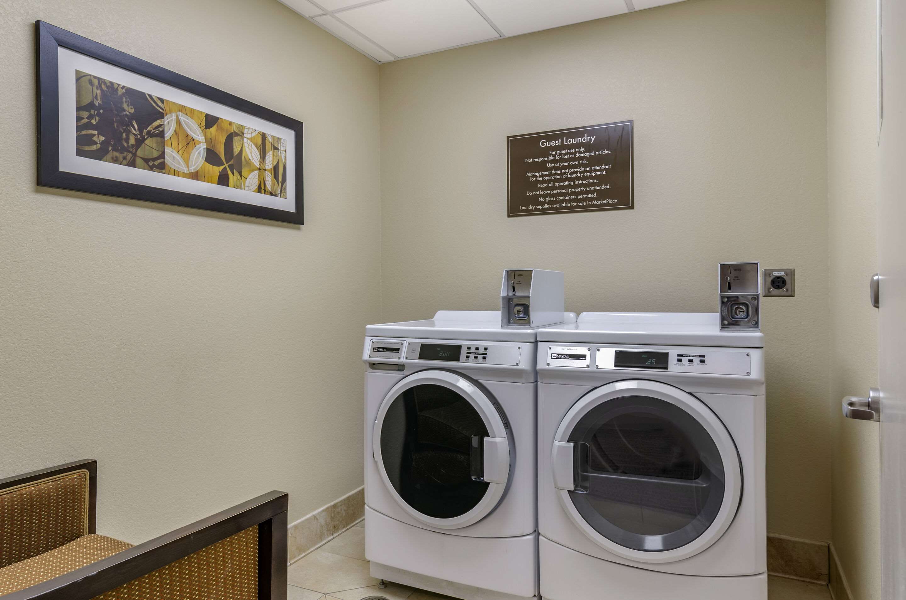 Guest laundry facilities | Comfort Suites Helena Airport