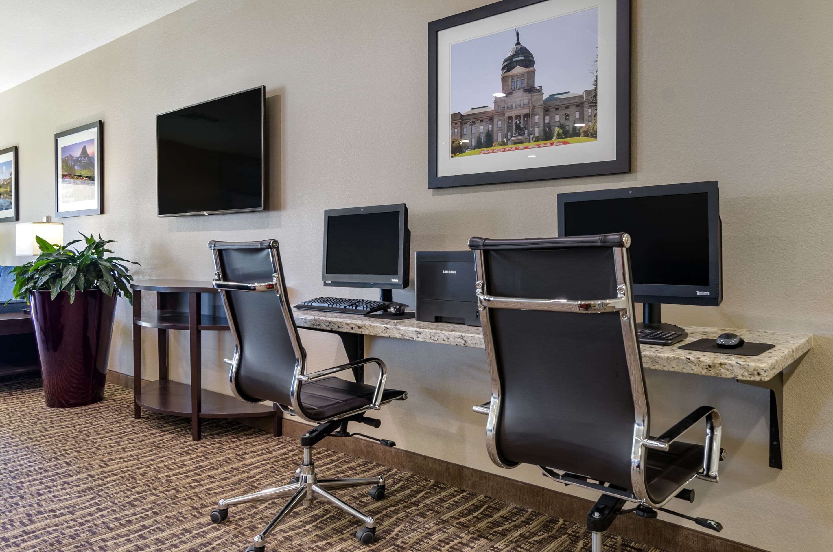 Business center | Comfort Suites Helena Airport