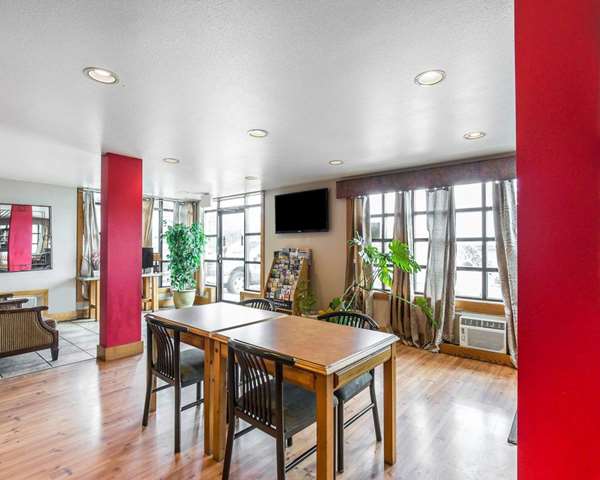 Amenities - Rodeway Inn North Billings