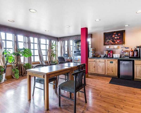 Amenities - Rodeway Inn North Billings
