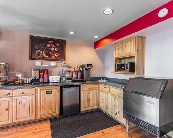 Amenities - Rodeway Inn North Billings