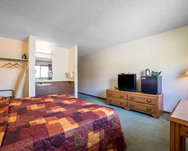  - Rodeway Inn North Billings