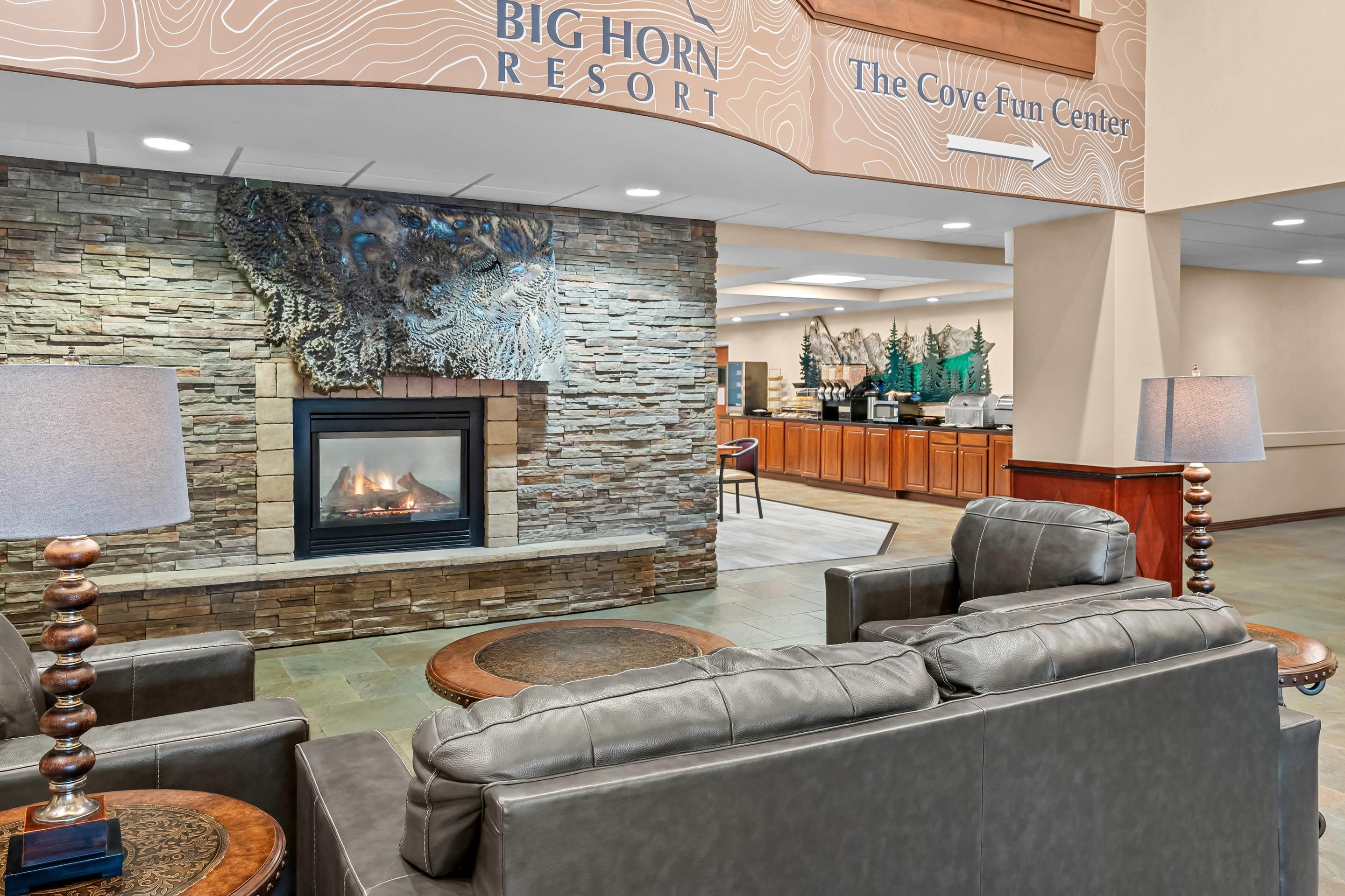 Hotel lobby | Big Horn Resort, Ascend Hotel Collection