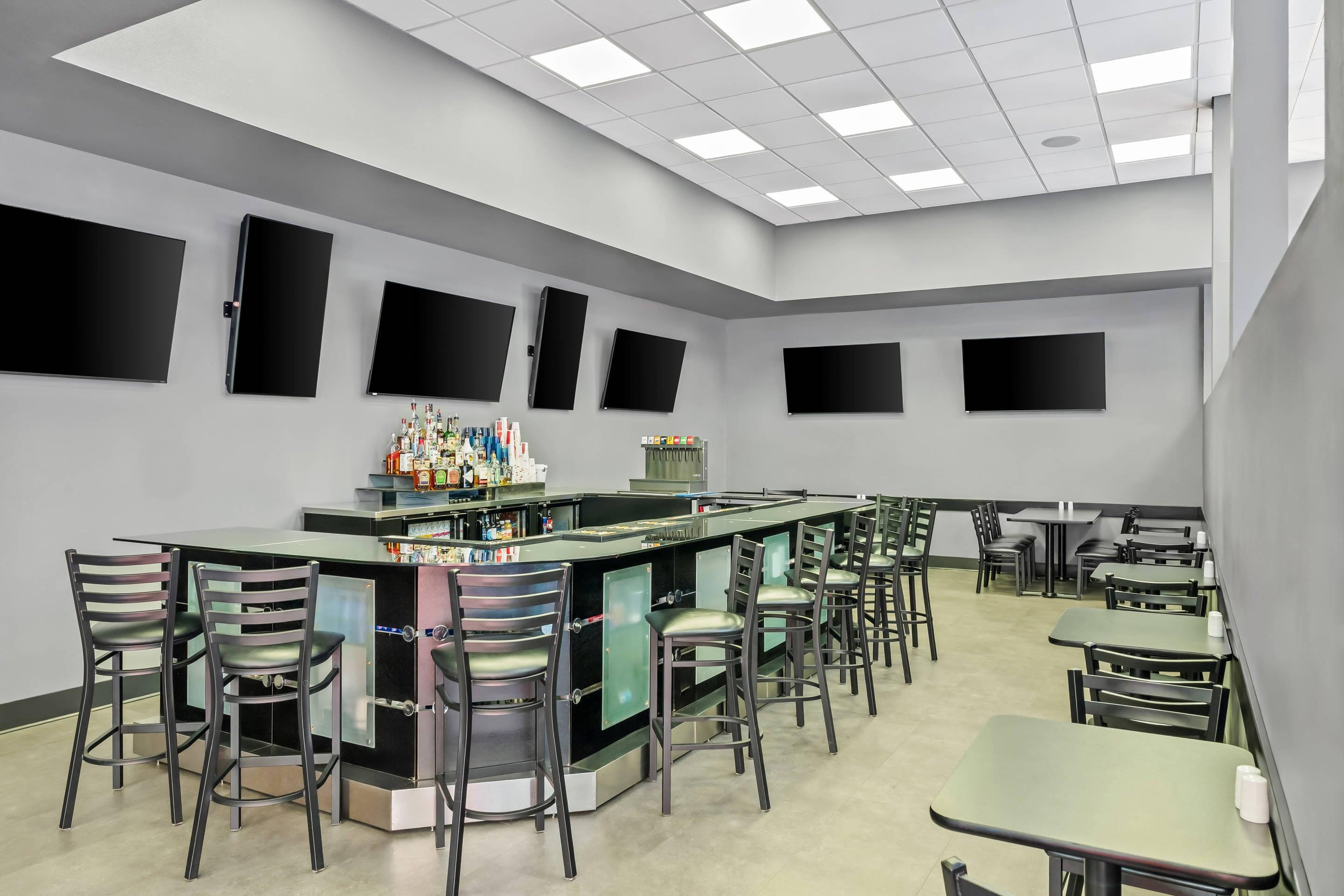Hotel bar | Big Horn Resort, Ascend Hotel Collection
