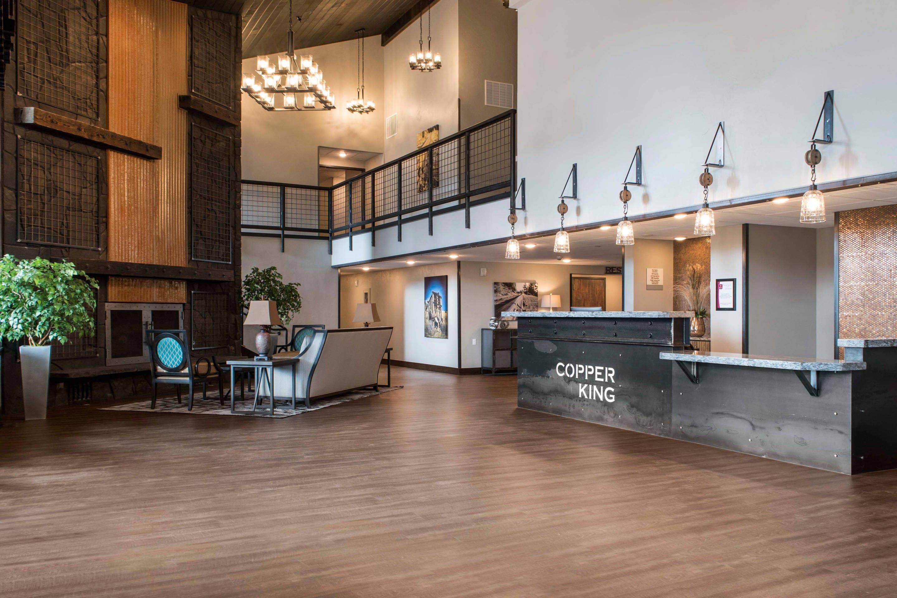 Hotel lobby | Copper King Convention Center, Ascend Hotel Collection