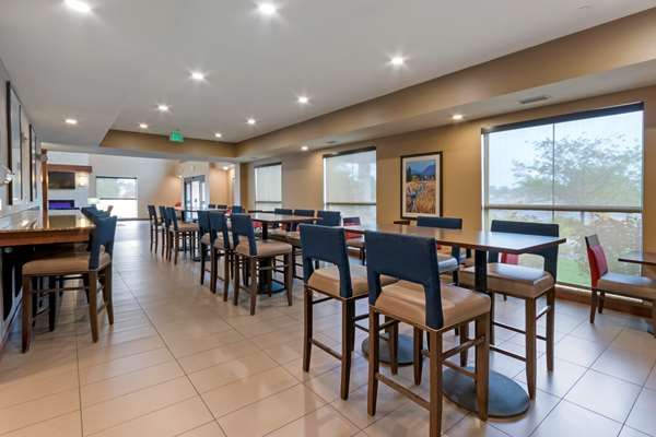 Amenities - Comfort Suites Zoo Montana Billings - I-90, Exit 447