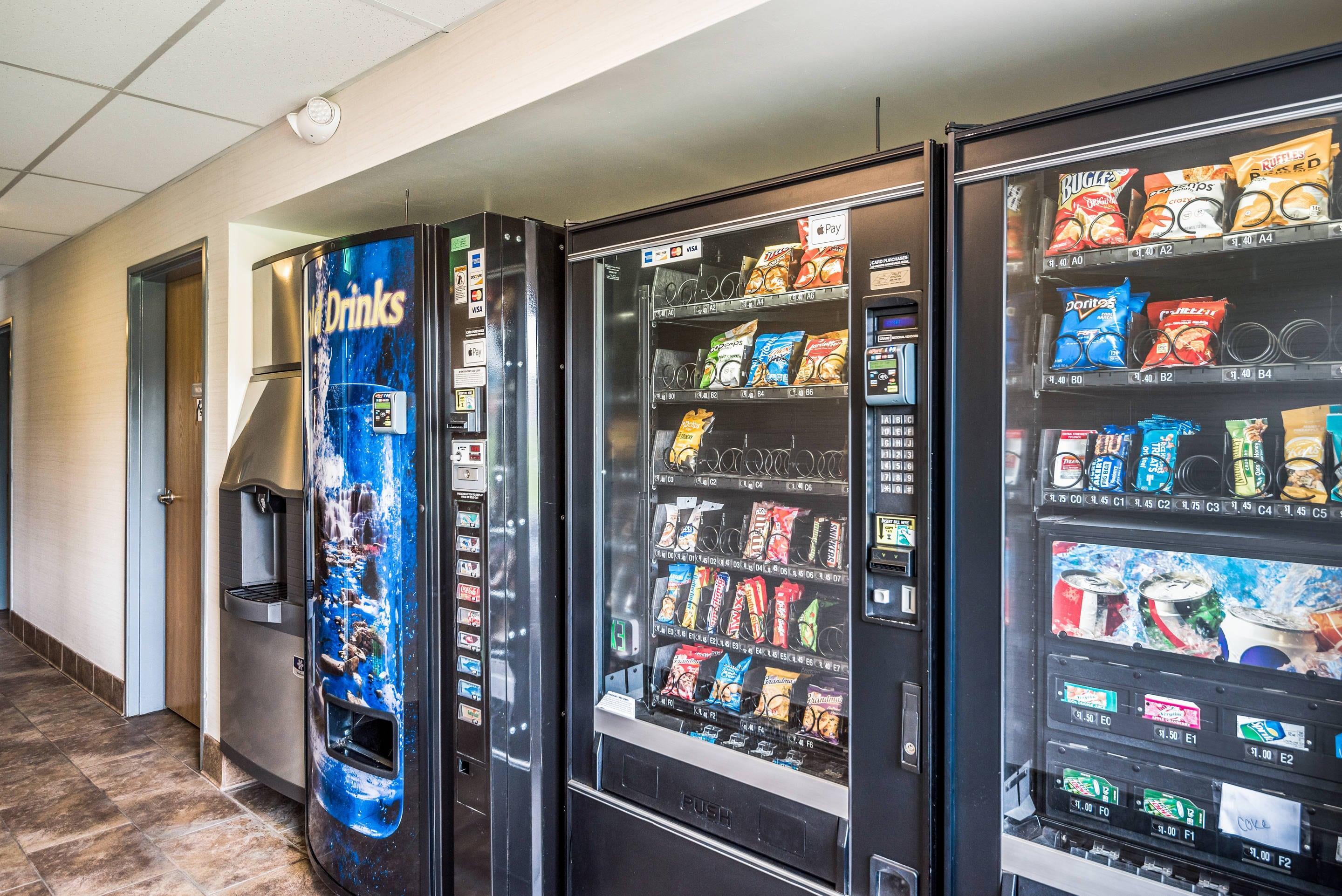 Hotel vending area | Quality Inn & Suites