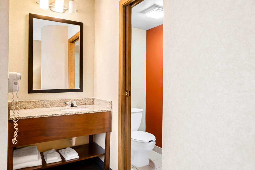 SLEEP INN BILLINGS-guestroom-Guest Room,Bathroom,On-Site.jpg