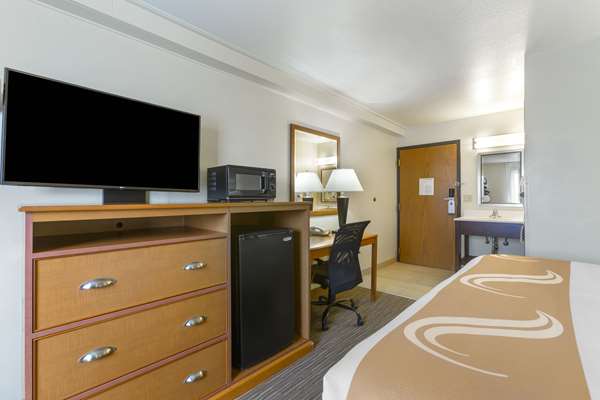  - Quality Inn Hamilton