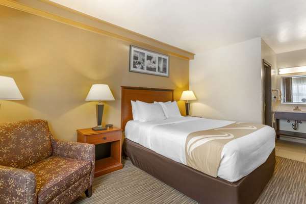  - Quality Inn Hamilton