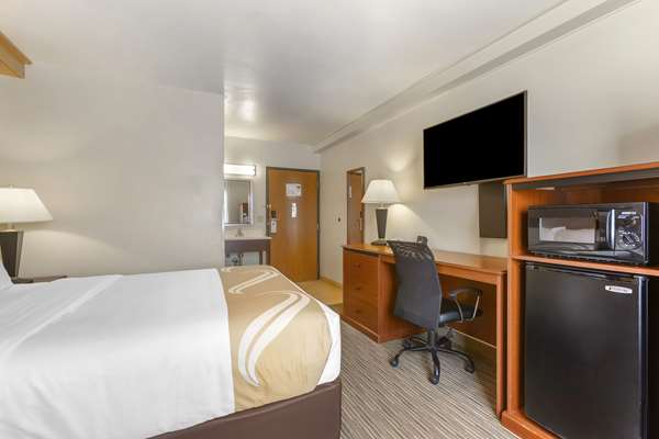  - Quality Inn Hamilton