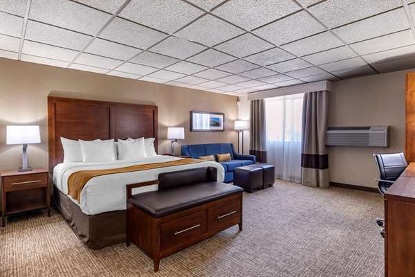  - Comfort Inn Butte - I-15 & I-90, Exit 127