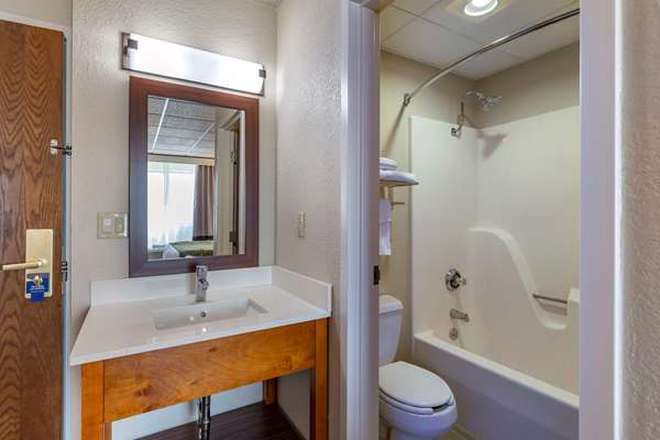  - Comfort Inn Shelby