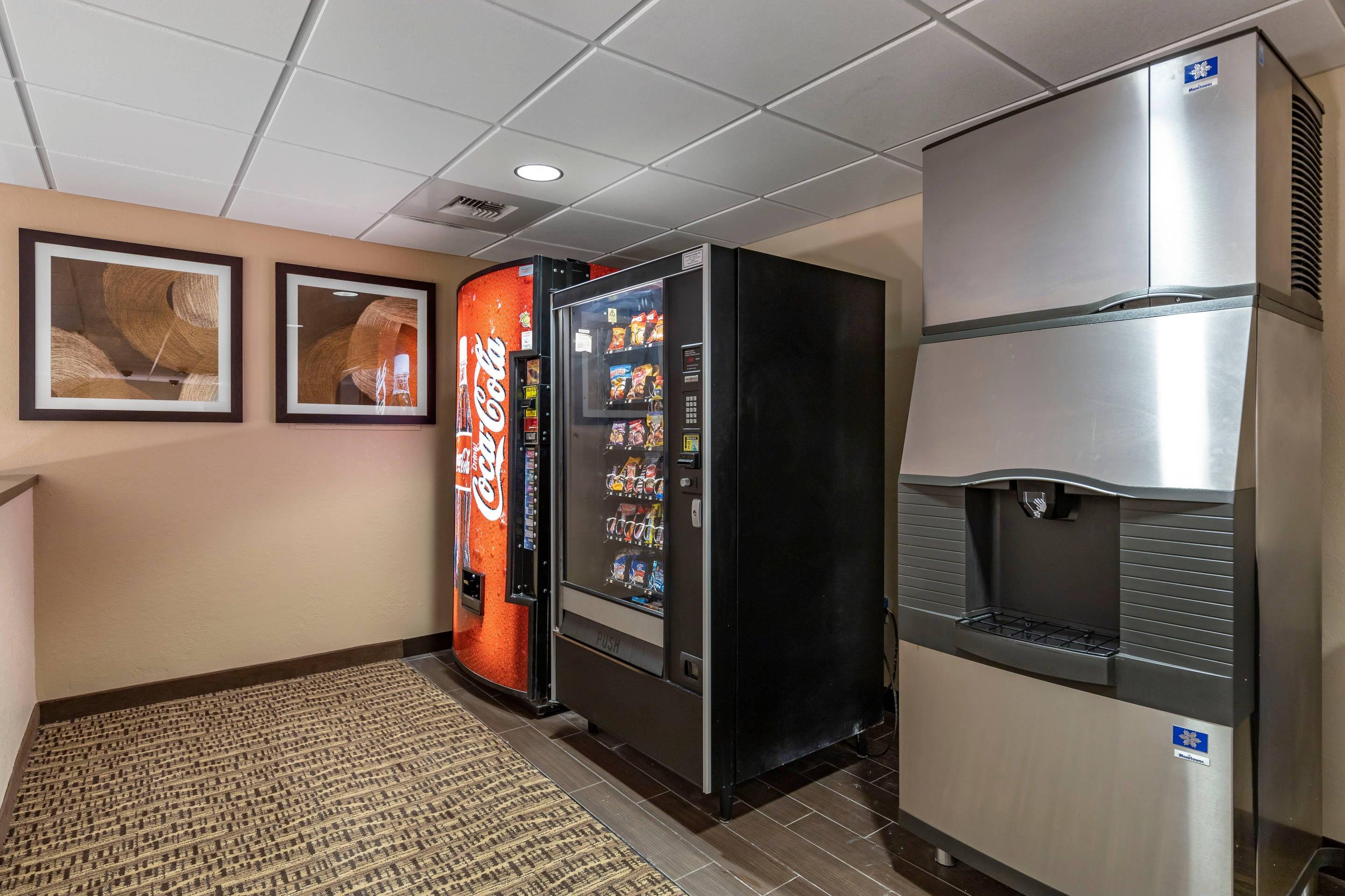 Hotel vending area | Comfort Inn & Suites Gateway to Glacier National Park