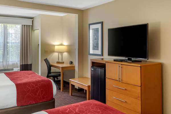  - Comfort Suites Winston-Salem - I-40, Exit 190