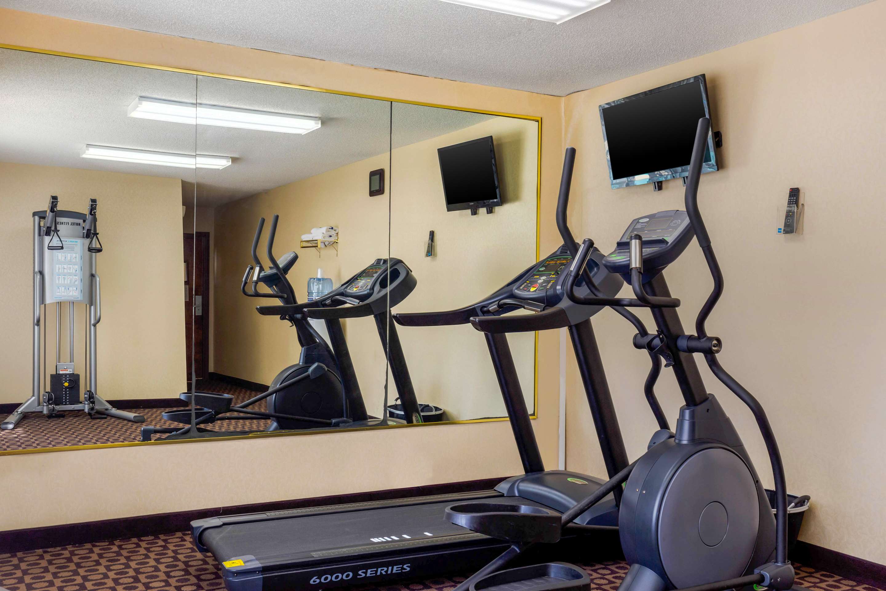 Exercise room | Quality Inn High Point - Archdale