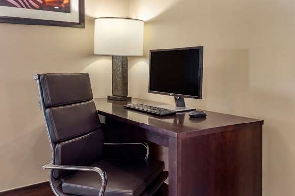 Conference Area - Comfort Suites Jacksonville