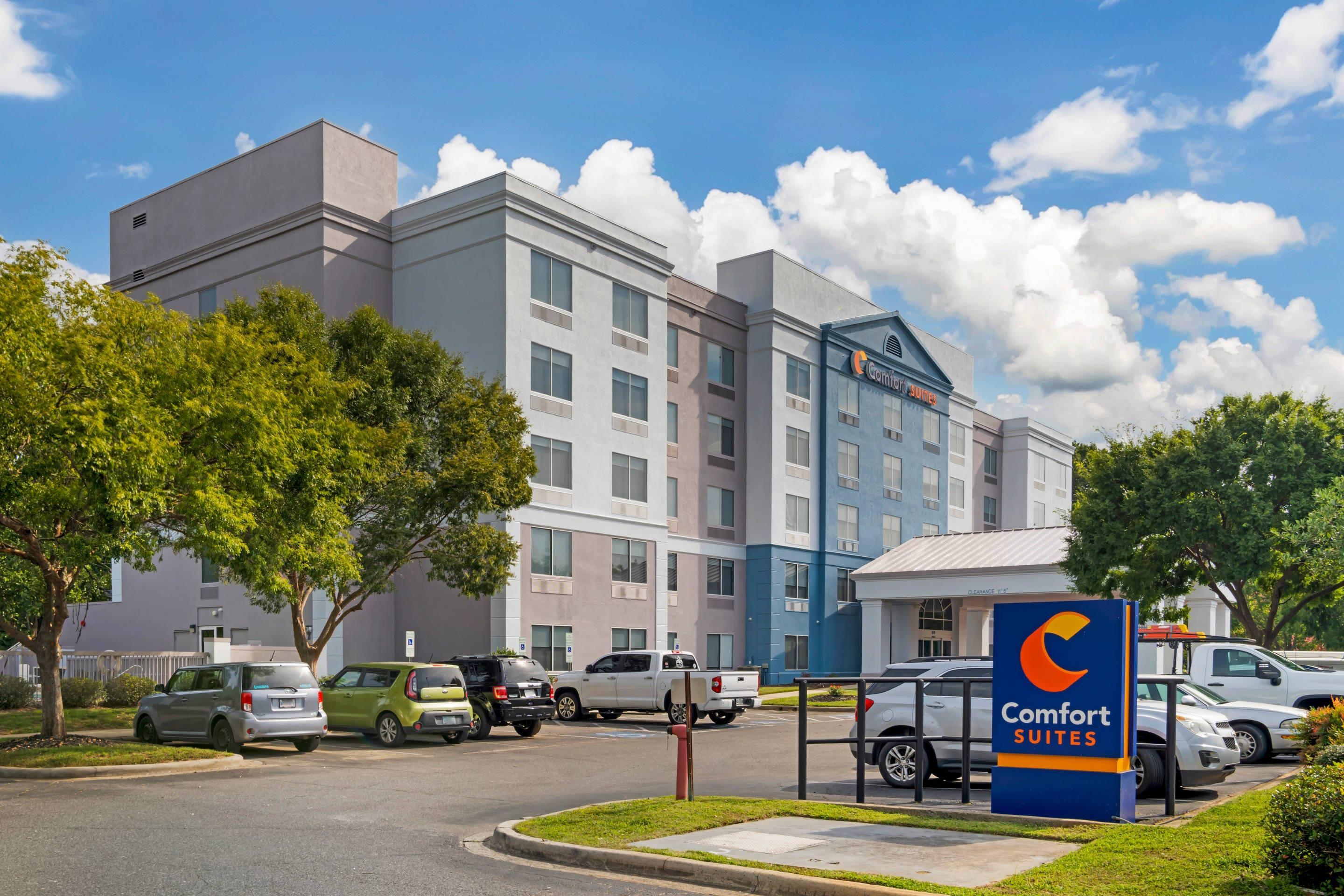 Hotel lobby | Comfort Suites Gastonia - Charlotte