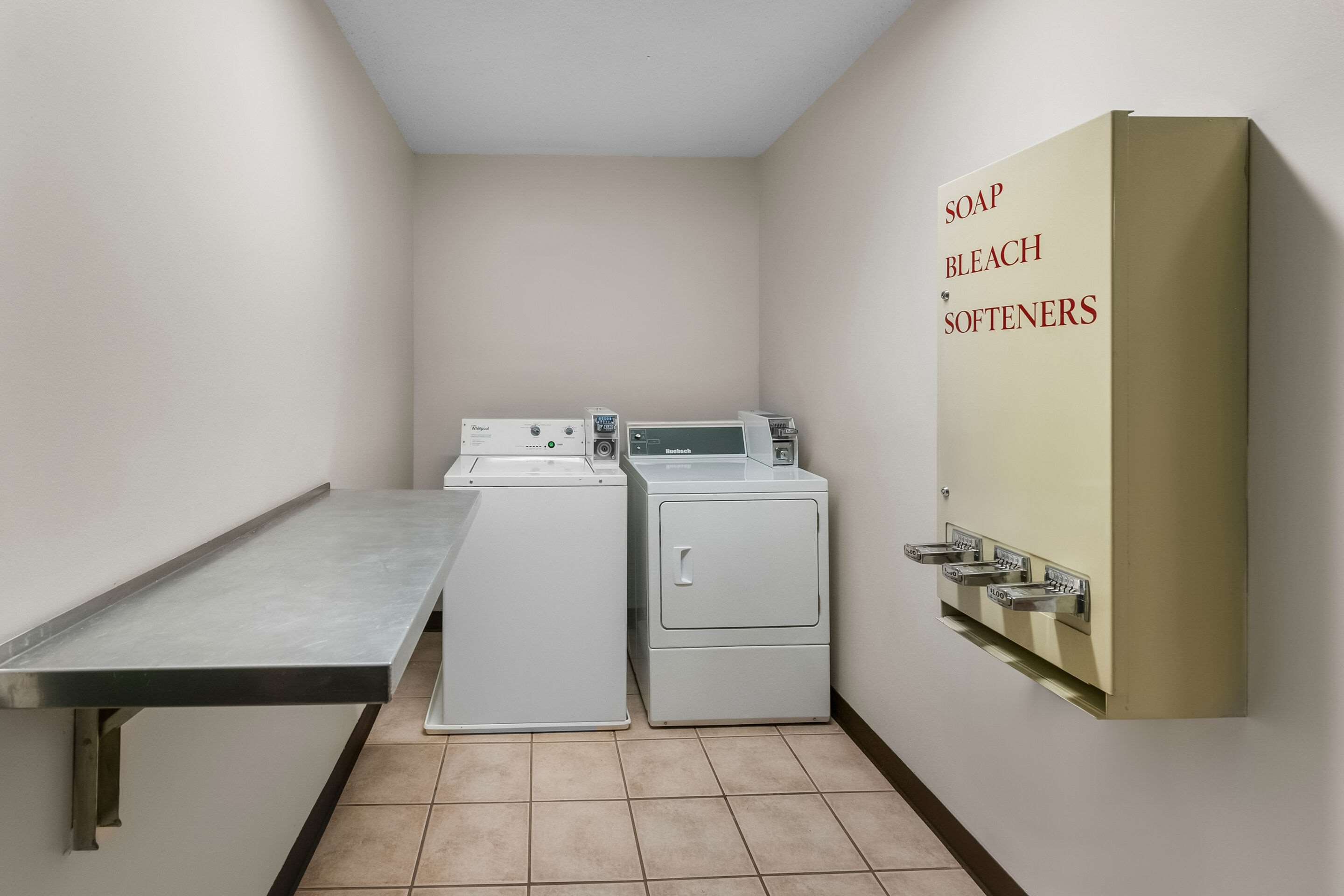Guest laundry facilities | Comfort Inn Apex - Holly Springs