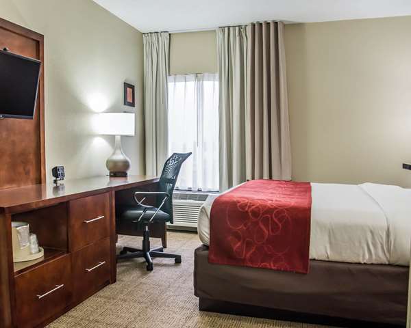 Suite - Comfort Suites University Area Charlotte - I-85, Exit 43