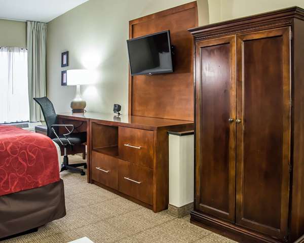  - Comfort Suites University Area Charlotte - I-85, Exit 43
