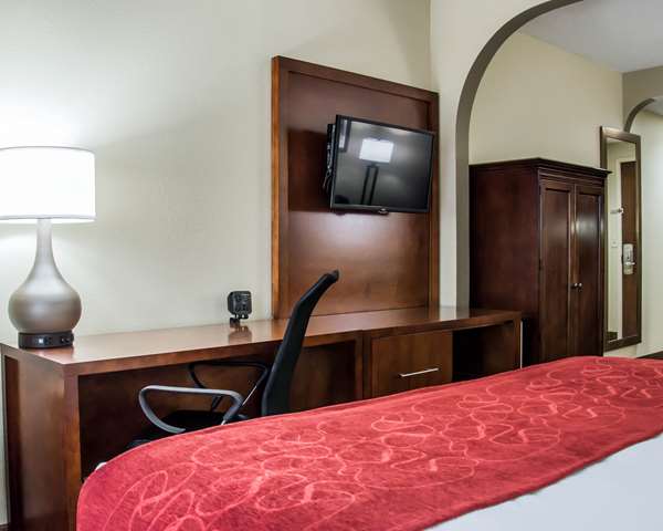 Suite - Comfort Suites University Area Charlotte - I-85, Exit 43