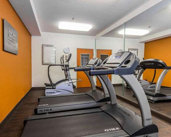 Fitness/ Exercise Room - Comfort Suites Boone