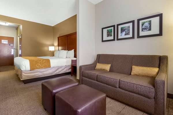 Suite - Comfort Suites Boone