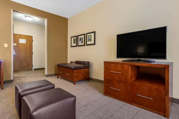 Suite - Comfort Suites Boone