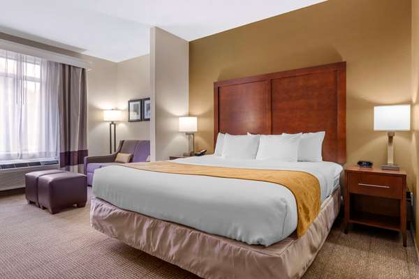 Suite - Comfort Suites Boone