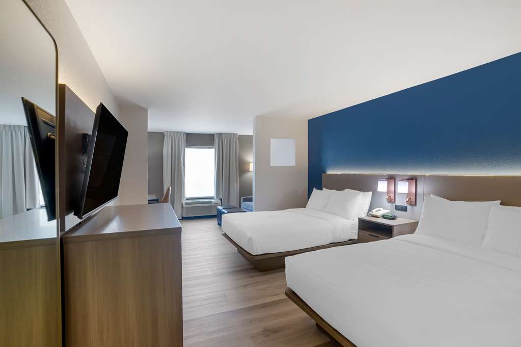 COMFORT INN ASHEVILLE AIRPORT-guestroom-Guest Room,Suite,On-Site.jpg