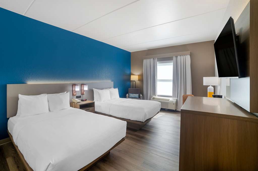 COMFORT INN ASHEVILLE AIRPORT-guestroom-Guest Room,On-Site.jpg