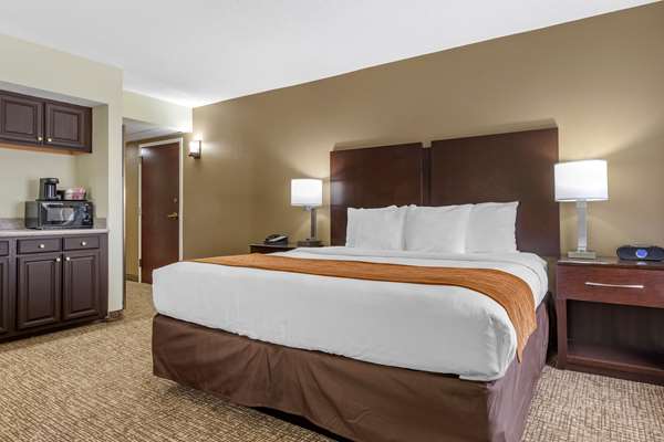 Suite - Comfort Inn & Suites Cornelius - I-77, Exit 28