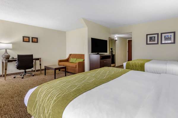 Suite - Comfort Inn & Suites Cornelius - I-77, Exit 28