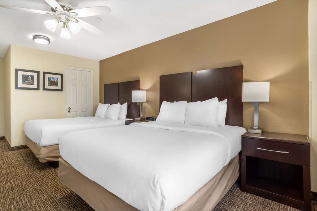 COMFORT INN AND SUITES CORNELIUS LA-guestroom-Guest Room,Suite,On-Site.jpg
